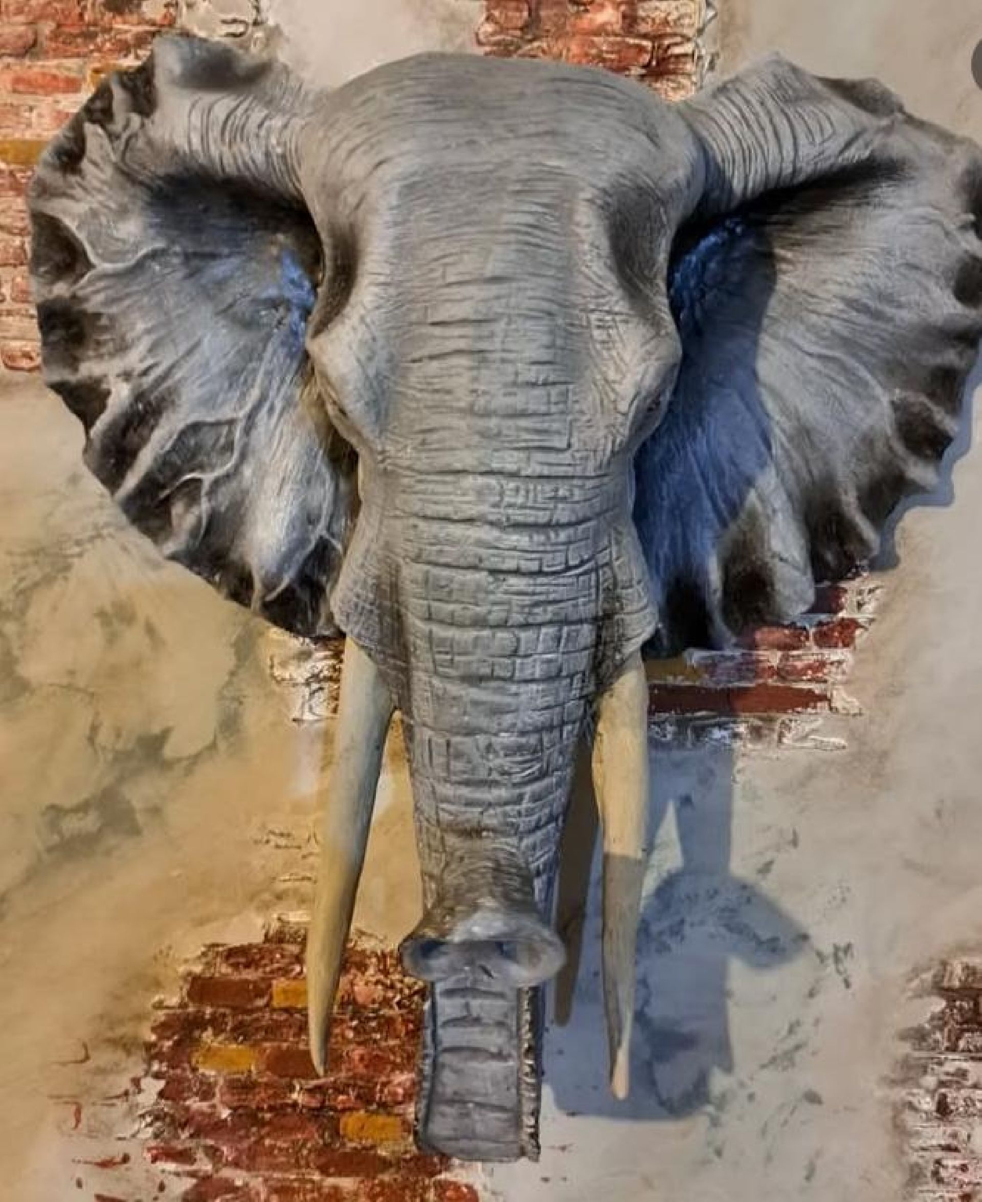 Duvar Fili – Güç ve Zarafetin Buluştuğu Dekoratif Tasarım