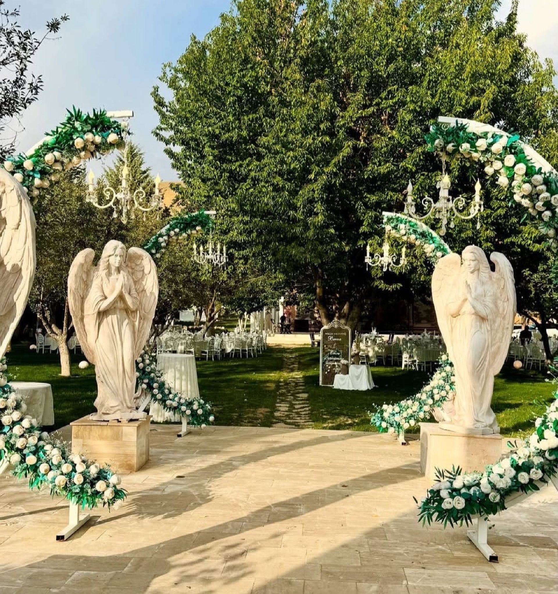 Şükran Meleği - Sanatsal zarif bir dokunuş